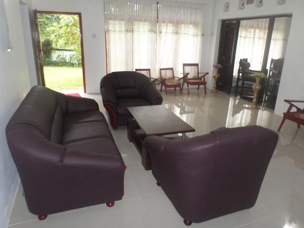 Grand Villa Mirissa Extérieur photo