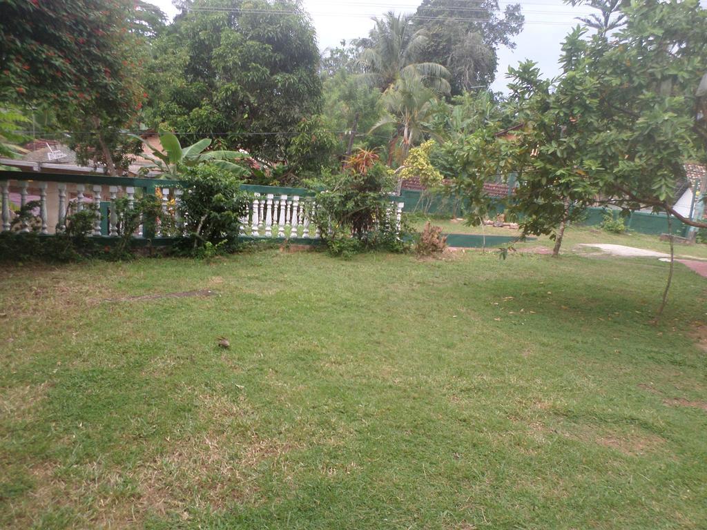 Grand Villa Mirissa Extérieur photo