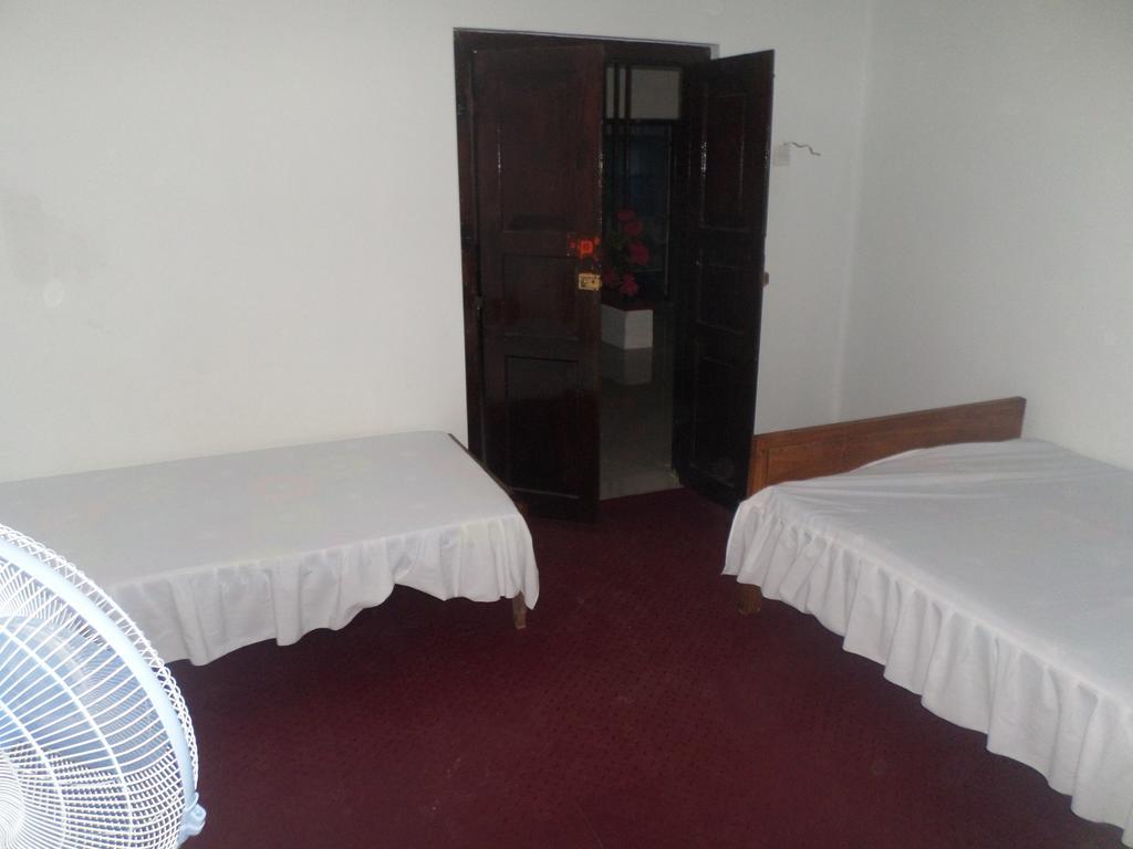 Grand Villa Mirissa Chambre photo